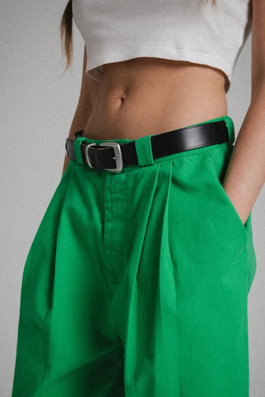 BIG PLEATS CHINO PANT