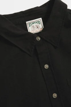 CLASSIC BUTTON UP