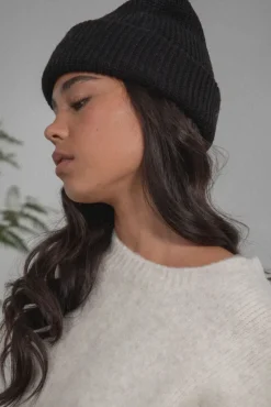 CORE BEANIE