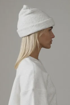 CORE BEANIE