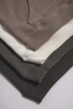 CORE HOODIE