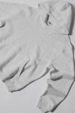 CORE HOODIE