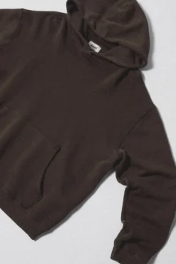 CORE HOODIE