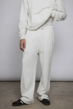 CORE STRAIGHT LEG SWEATPANT