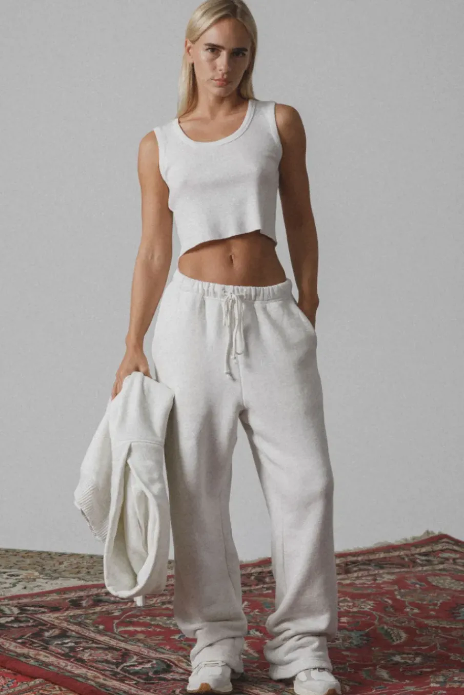 CORE STRAIGHT LEG SWEATPANT