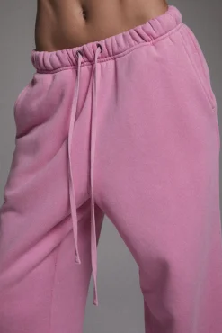 CORE STRAIGHT LEG SWEATPANT