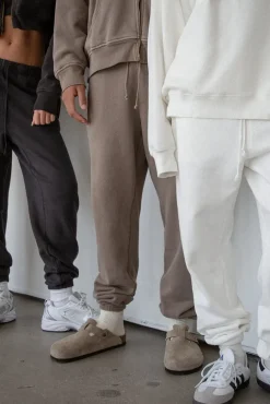 CORE SWEATPANT
