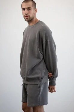 CORE SWEATSHORT
