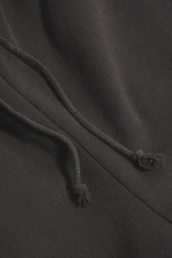 CORE SWEATSHORT
