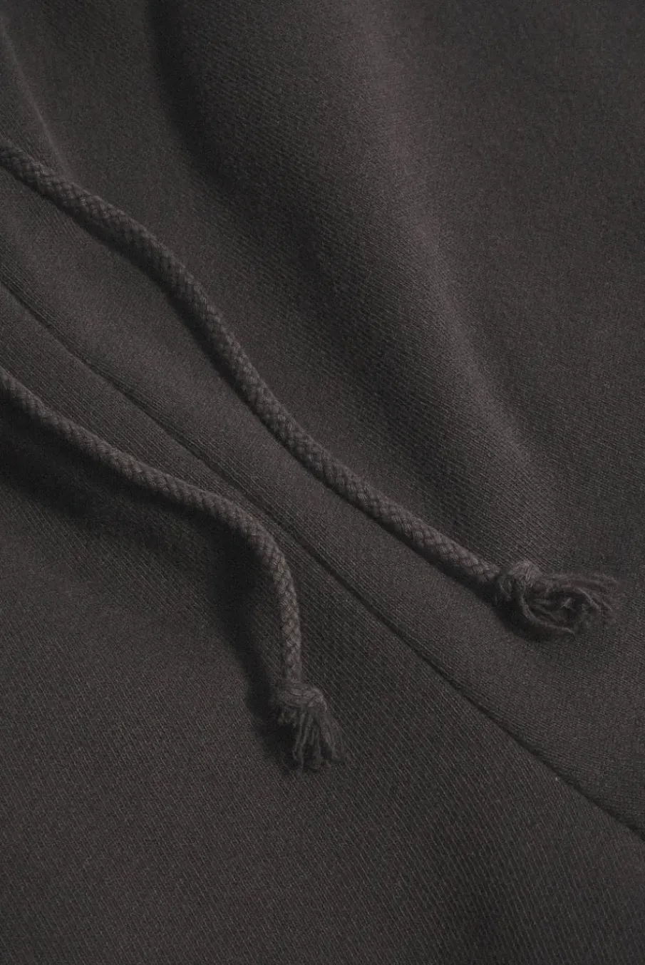CORE SWEATSHORT