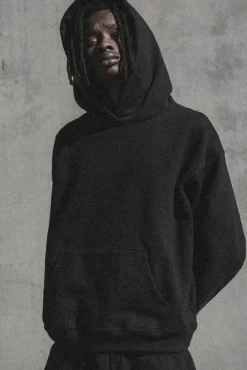 HEAVYWEIGHT HOODIE