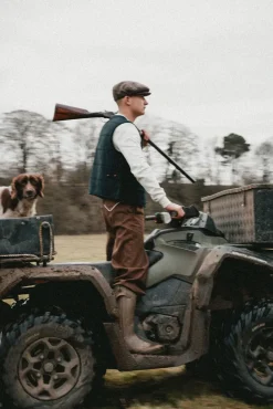 HUNTERS VEST