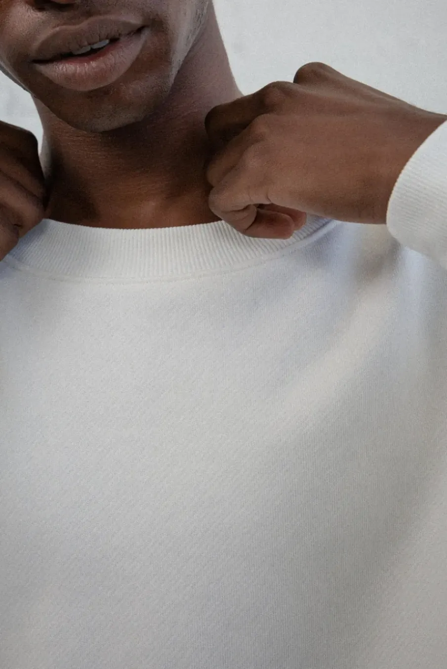 OVERSIZED CORE CREWNECK