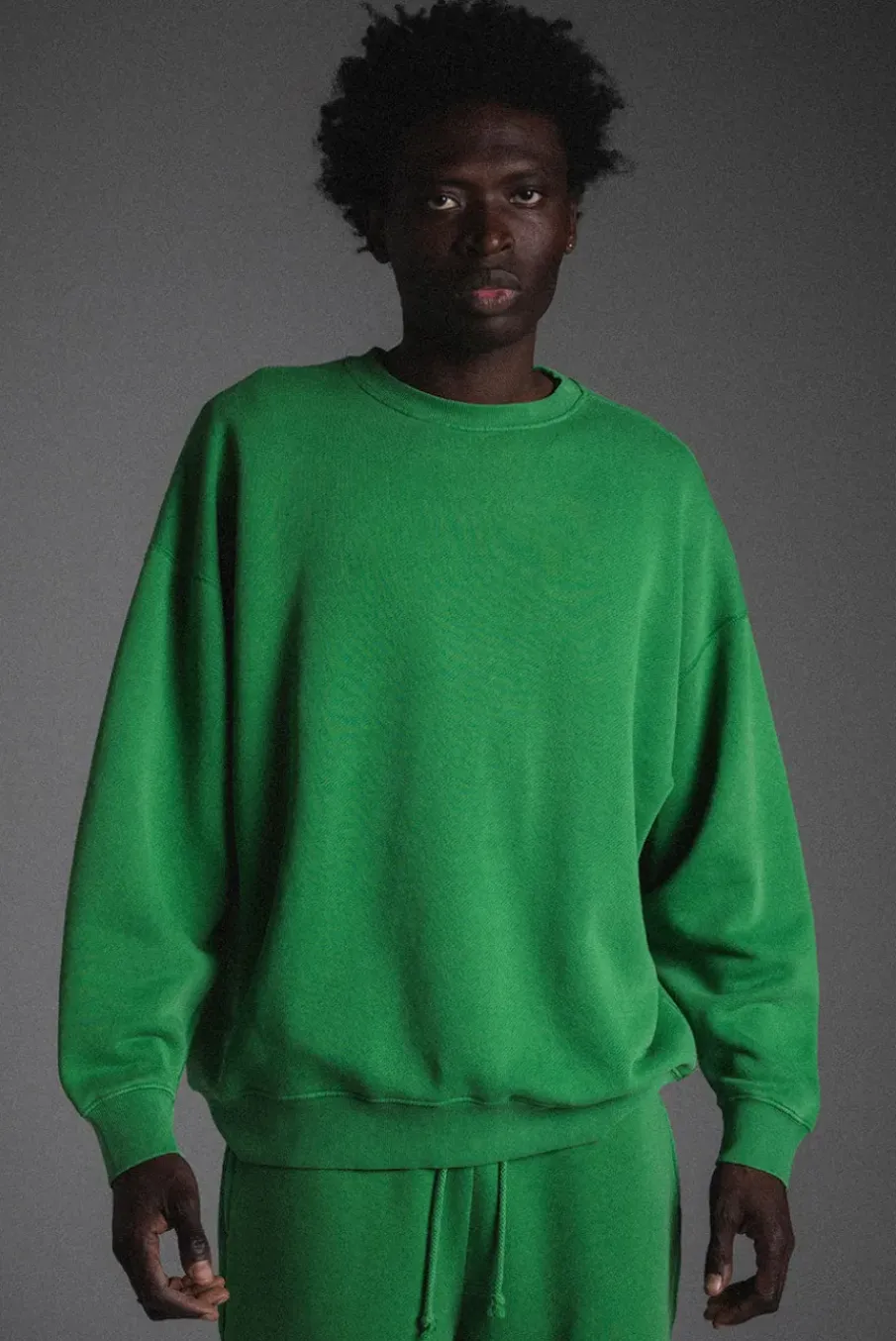 OVERSIZED CORE CREWNECK