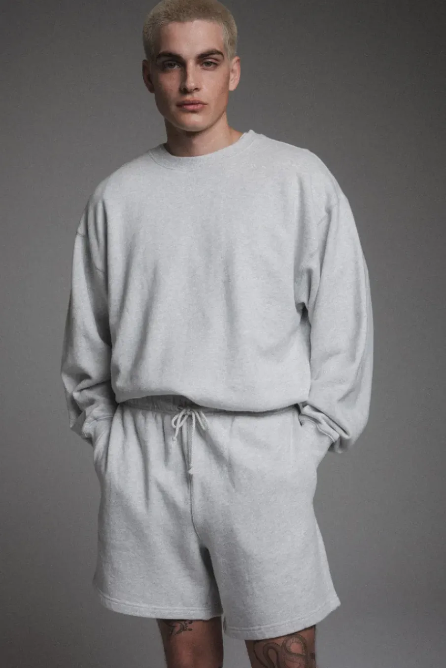 OVERSIZED CORE CREWNECK