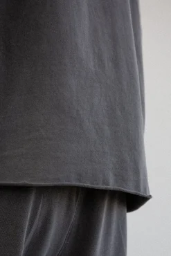 OVERSIZED CROP CORE TEE