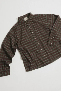 ROLLING HILLS BUTTON UP